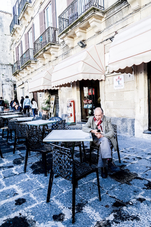 Street life in Siracusa