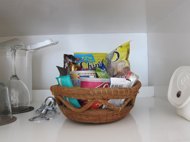 Condesa DF Mini bar – Mexican snacks in basket, white plastic pouch aka 