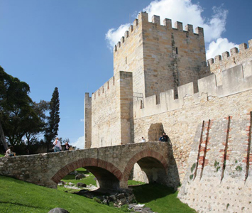 Visit the beautiful grounds of Castle of São Jorge adjacent to Palacio Belmonte