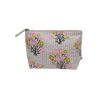 Pineapple Soufle Washbag in British Cloud