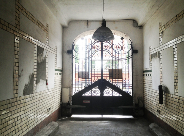 Michelberger Entrance to the courtyard from the street. 