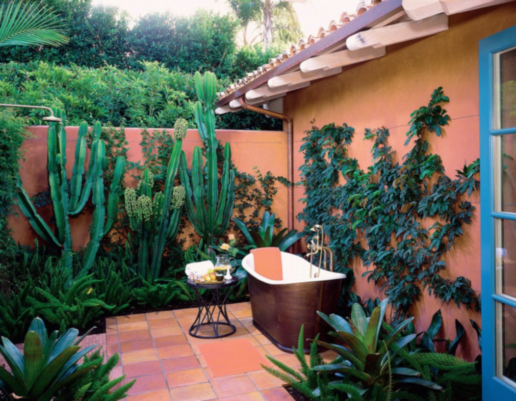 Rancho Valencia Resort & Spa The soaking tub in my indoor/outdoor spa treatment room (inside, a massage table waited for me to finish my bath).