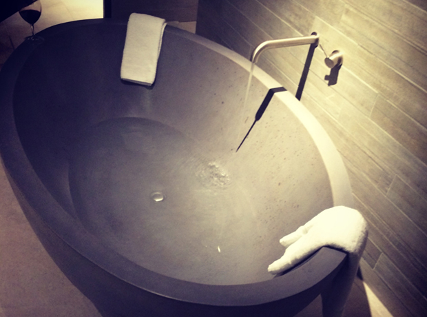 Hotel Hotel The bath – rub a dub dub, check out that dang tub. 