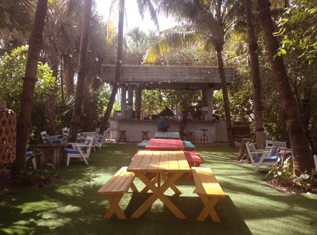 Soho Beach House The tiki bar between the pool & the beach. 