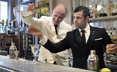 Paris' Bar Hemmingway teams up with The Connaught Bar in London April 7-13