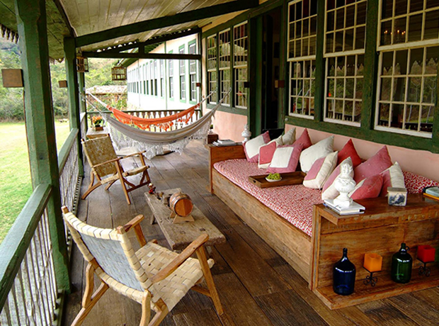 Reserva do Ibitipoca The veranda where you can sit and relax. The hammocks are perfect to chill and observe the nature around you. 