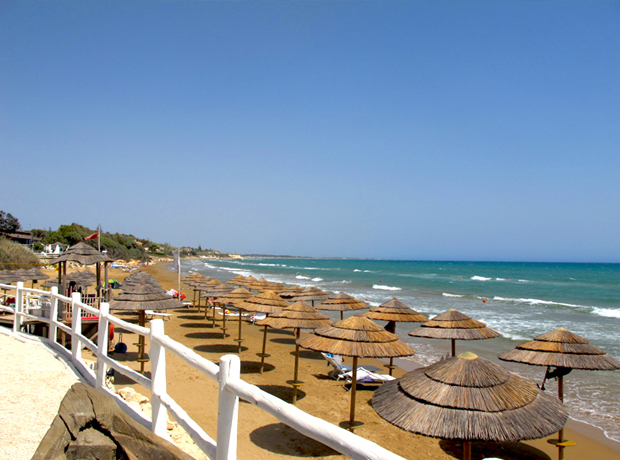 Casa Talìa Tiki Beach!!! Right before all the hot kitesurfers showed up (shhhhh).