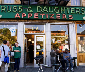 Russ & Daughters Cafe