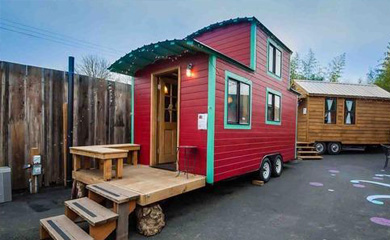 Ooh wee- Literally. Familiar with the tiny house movement? Meet the first of its kind tiny house hotel...in Portland...obvs. 