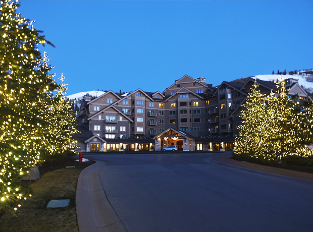 Montage Deer Valley Hello Montage. The trees leading up from the main road are strung with dreamy white lights that flicker from dusk to dawn. 