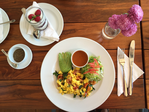 Sanará Breakfast. 