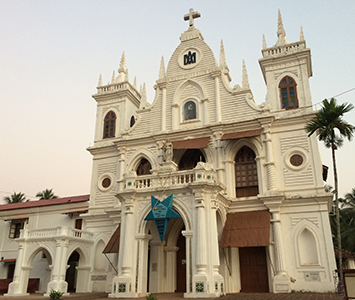 Start with St Anthony’s opposite Siolim House, then wonder up Siolim road for a unique Indian take on Portuguese catholic architecture.