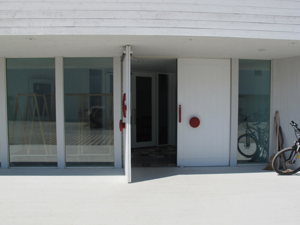 Fogo Island Inn A very welcoming entrance for a very imposing building. 