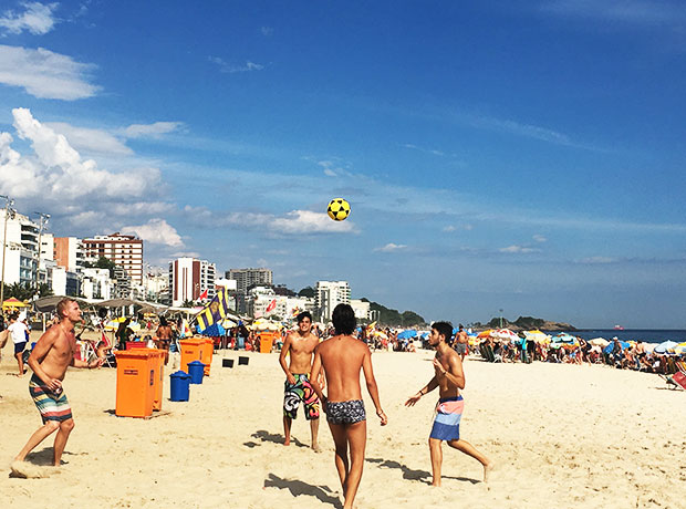 Casa Mosquito Proper beach day in Ipanema. Footie included.