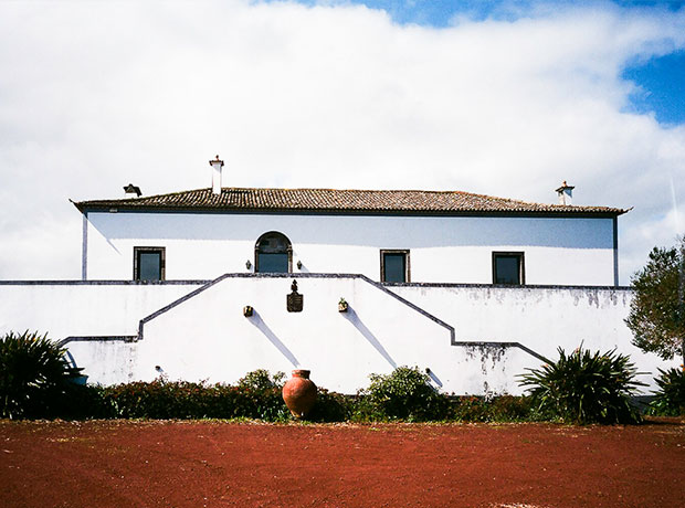 Pico do Refúgio The original 17th century edifice built between the 16th and 17th centuries. The Azorian painter and writer, Luís Bernardo Ataíde used to call this his country home – while architect Bernardo Brito E Abreu spent several years restoring the property of which he is the fifth-generation owner.