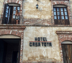 HOTEL CASA TOTA