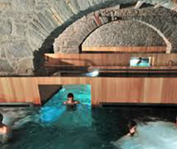 Perfect Sunday activity. . While swimming in thermal water bubbling from Zurich’s “Aqui” source, you’ll enjoy the view over the Zurich Rooftops. It's a one of a kind experience!