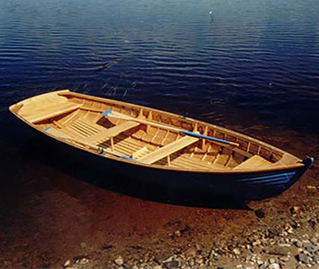 Rowboats are available to paddle around the lake. Take your love out for a paddle.