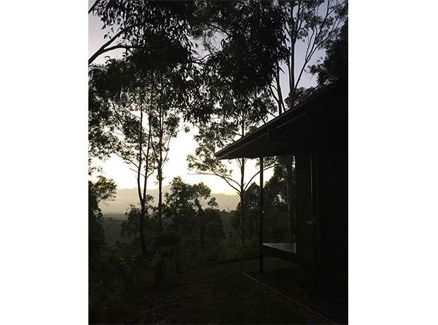Gwinganna Lifestyle Retreat Sunrise over the valley.