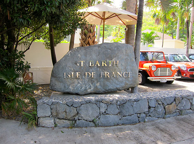 Cheval Blanc Isle de France Welcome to Cheval Blanc, where Mokes is your wheels around the island.