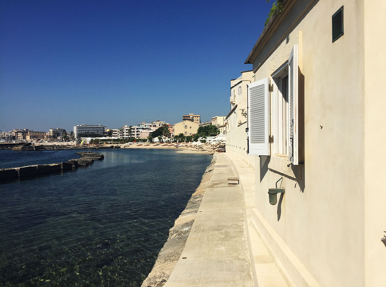 Musciara Siracusa Resort The walk from our room to the beach.