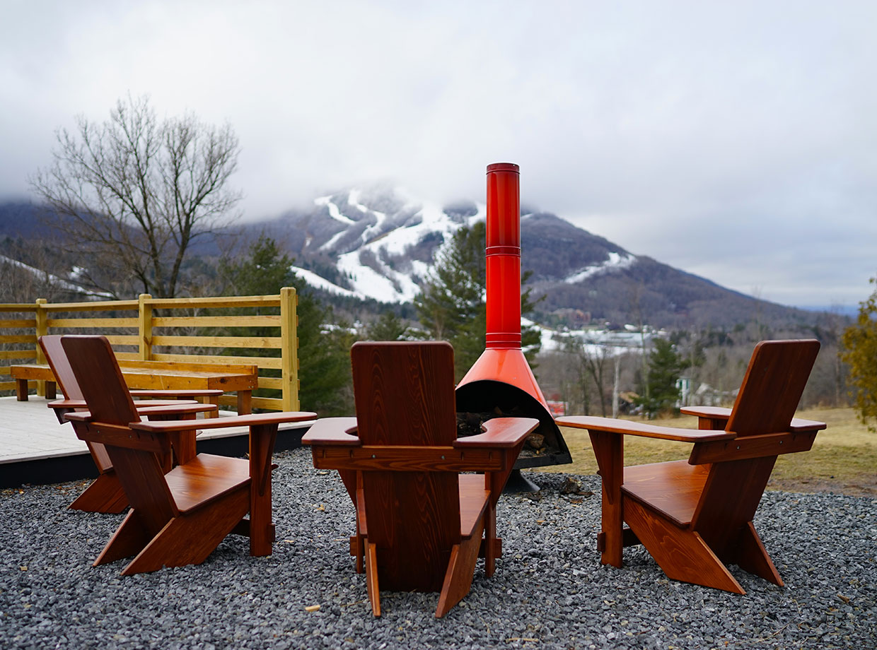 Scribner’s Catskill Lodge Catching the outdoor views and staying warm.