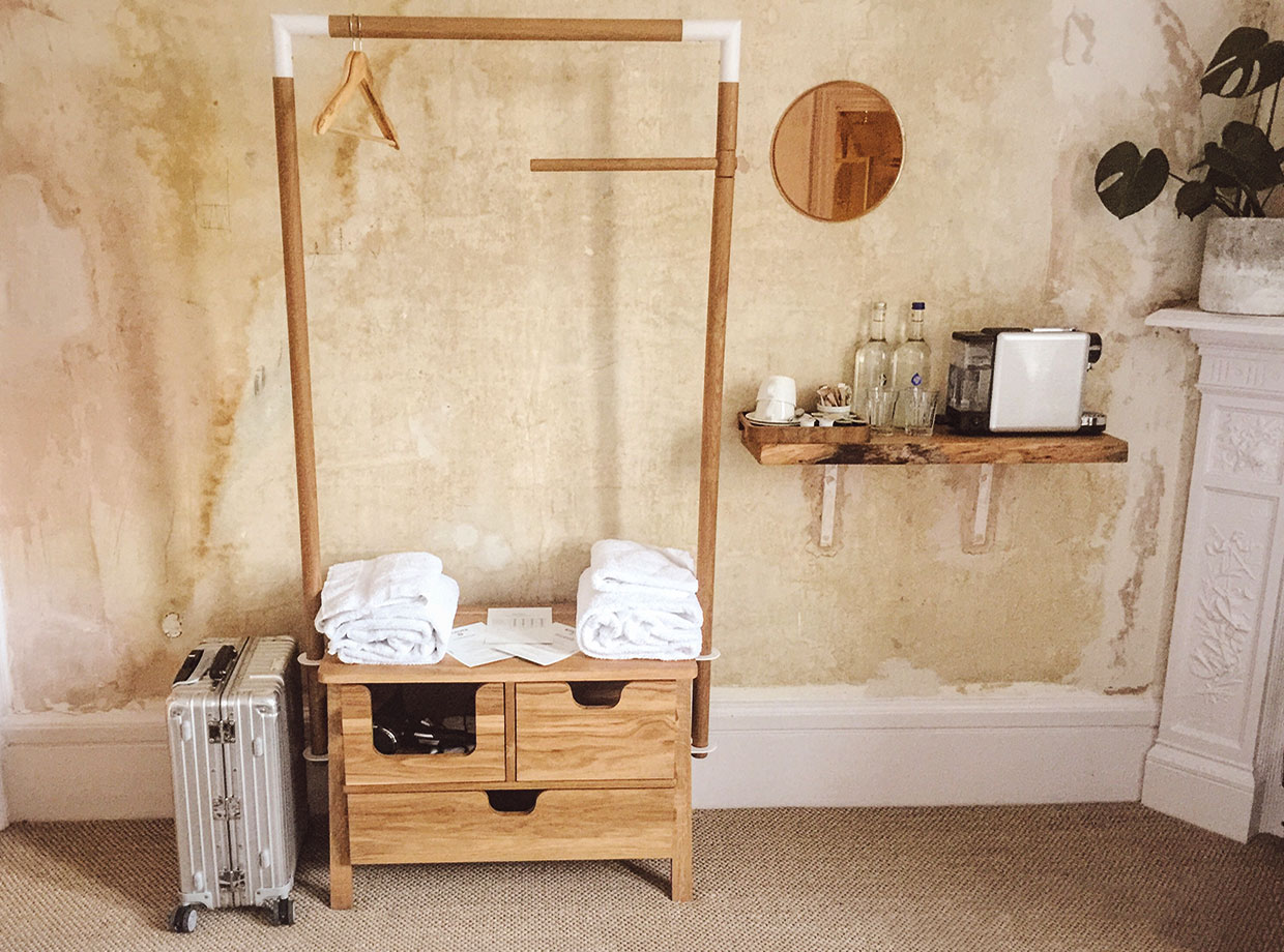 The Culpeper Bedroom setup includes a coffee machine.