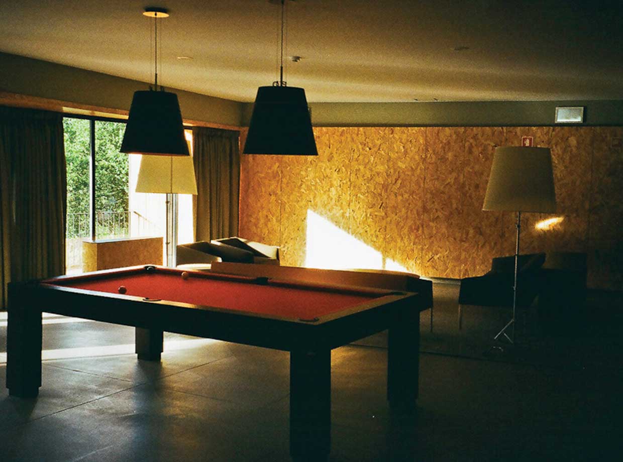 Longroiva Hotel & Thermal Spa Billiards in the entertainment room between the hotel and spa are always a welcome addition.