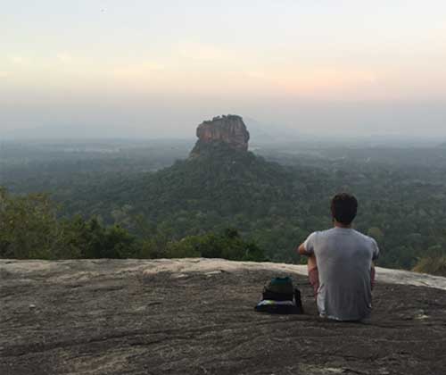 Climb Pidurangala Rock at dawn