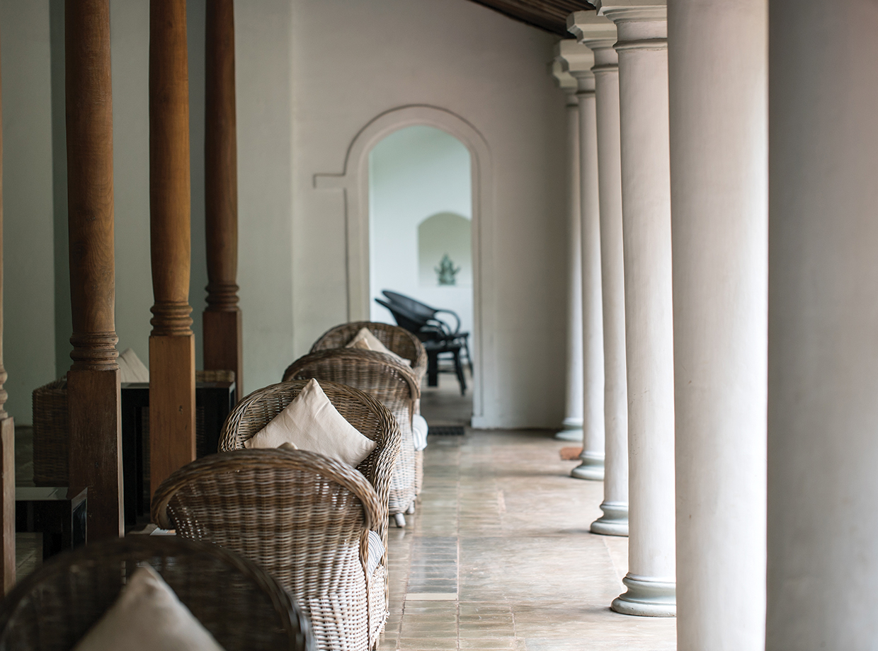 The Wallawwa Colonial style pillars and wicker chairs to linger and play games of chess while you sip on a G&T. 