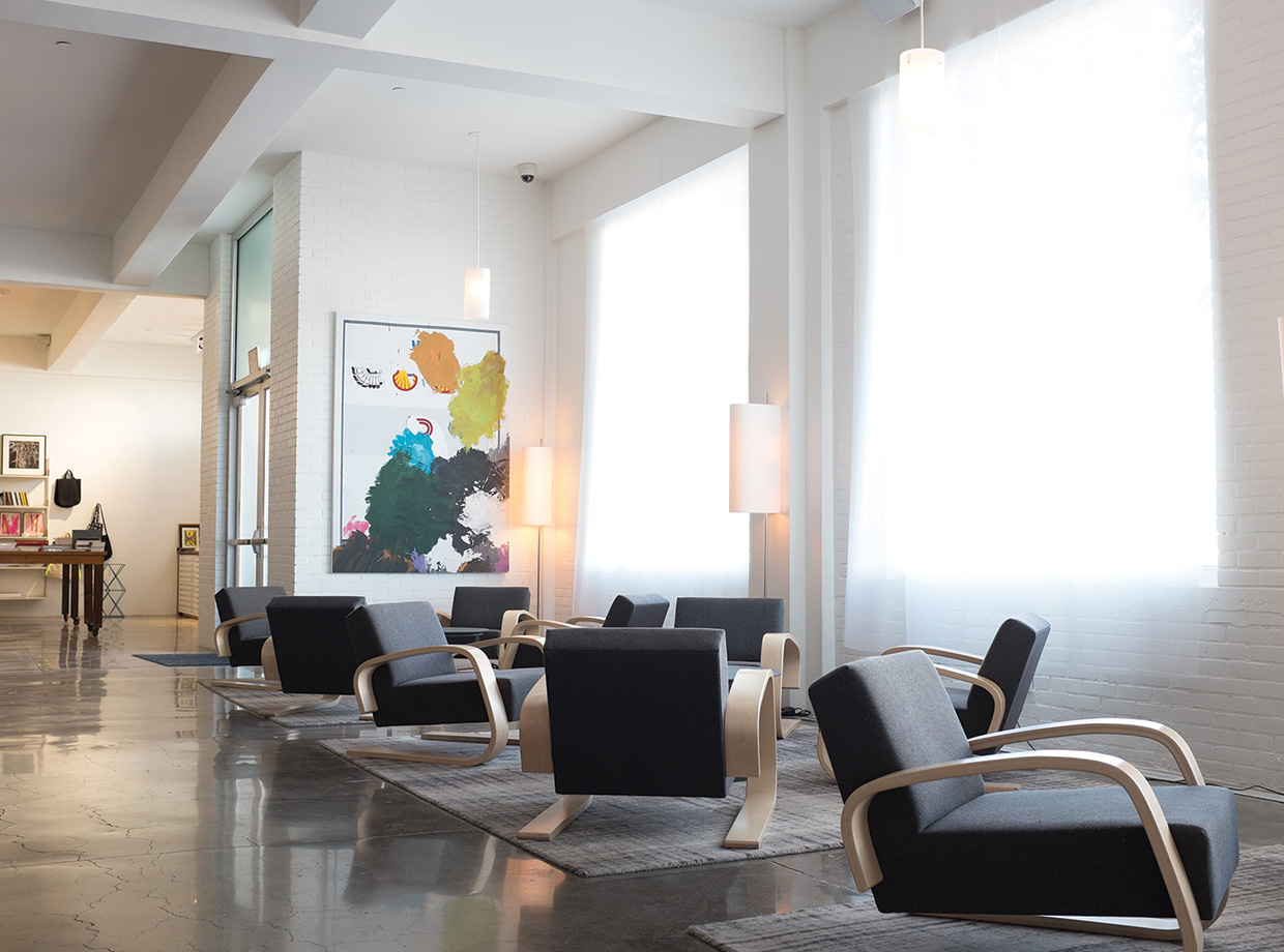 Hotel Saint George The lobby with timeless Alvar Aalto armchair 400.