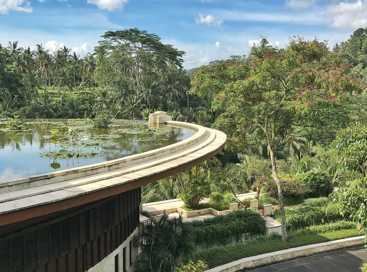 Four Seasons Resort Bali at Sayan Rooftop vibes.