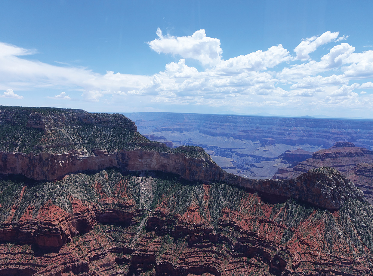 L’Auberge de Sedona Lazy girls guide to the Grand Canyon? Helicopter. (2 hours away from Sedona).