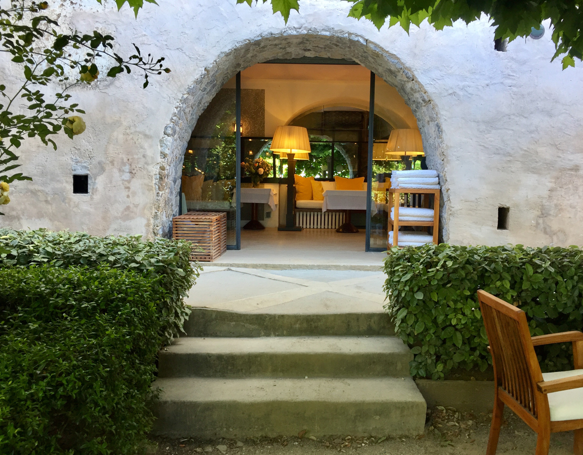 Casa Privata Entrance of the house.