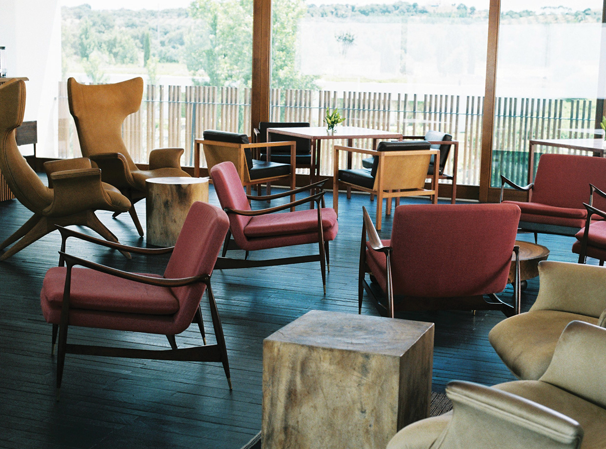 L’AND Vineyards Hotel lobby.