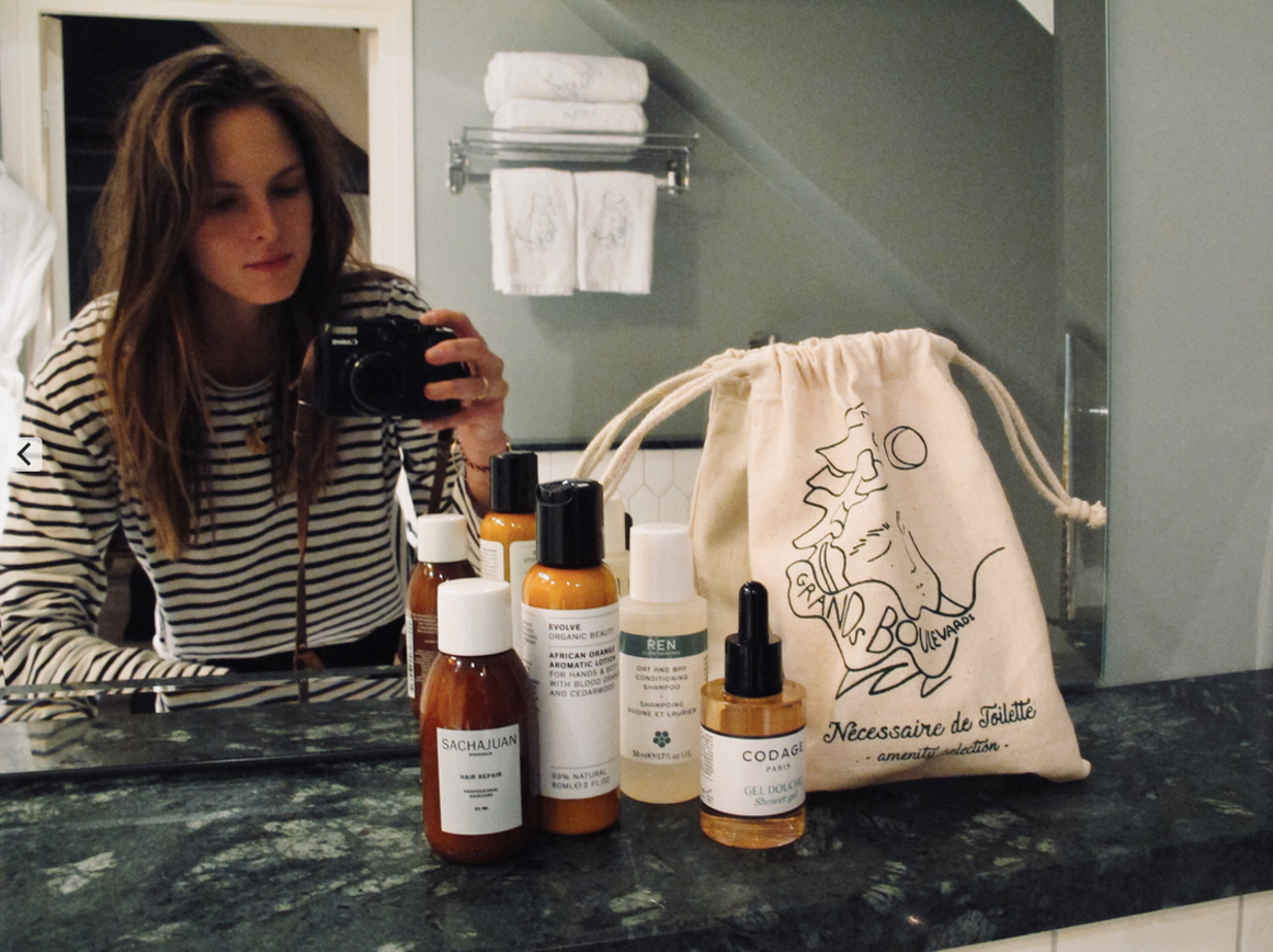 Hotel des Grands Boulevards Ugh, finally a cool collection of miniature toiletries! Look at the content on my face.