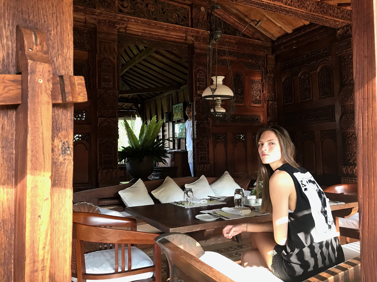 COMO Shambhala Estate Waiting for breakfast in this stunning Javanese joglo. It is 150 years old and has been assembled after a knock down and brought from Java. I couldn’t stop touching those wood carvings.  