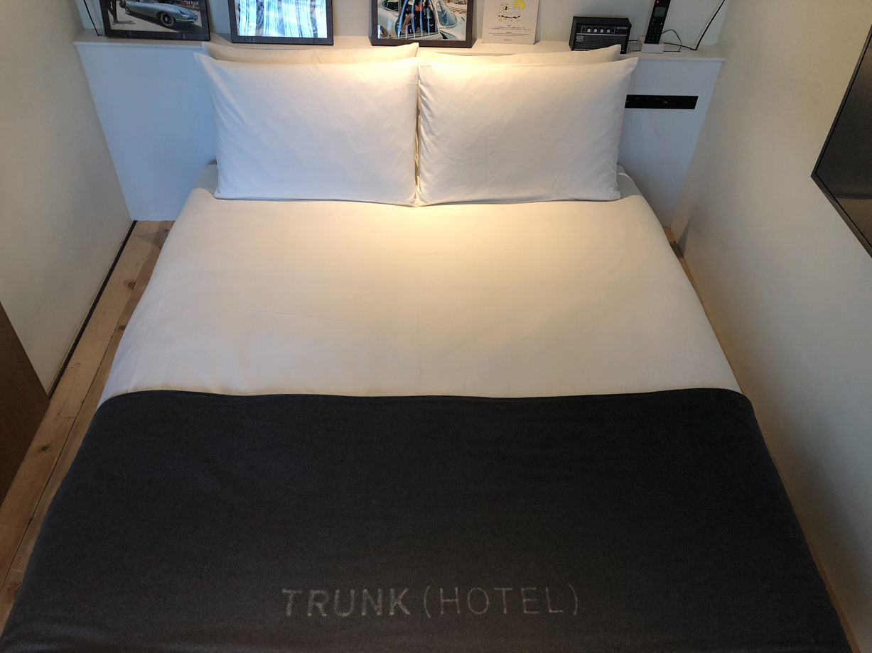 Trunk Hotel I have no idea how I got out of this heavenly bed. Well, I couldn’t miss breakfast. 

