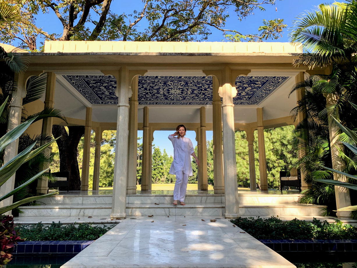 Ananda A private class in the yoga pavilion.
