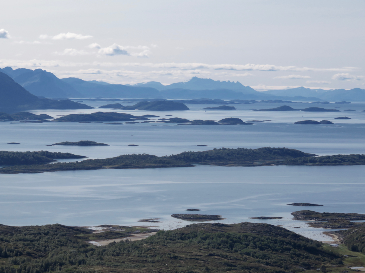 The staff can coordinate the adventure of a lifetime – because getting out and exploring nature is what visiting Norway is all about.    