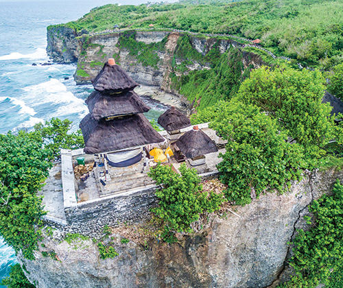 Visit the Uluwata Temple