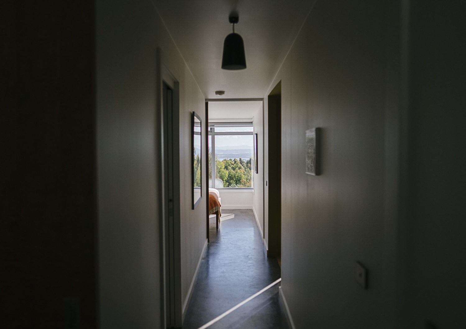 Aplite House Hallway between bedrooms