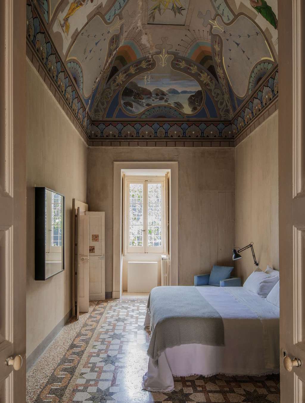 Palazzo Daniele bedroom