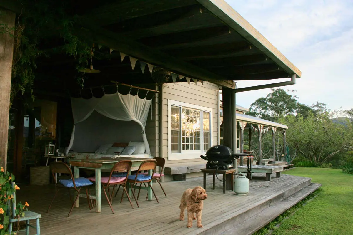 Weil House Living Veranda views