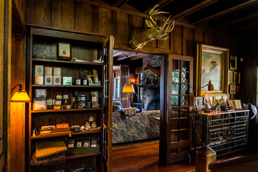 Deer Mountain Inn We found a cute gift shop with locally sourced products