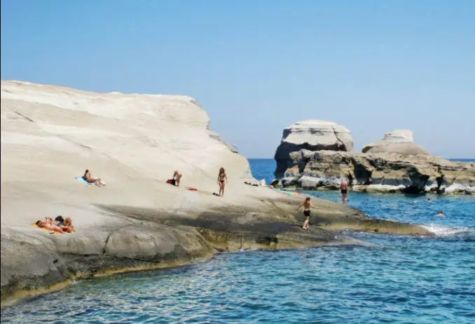 Sarakininko Beach