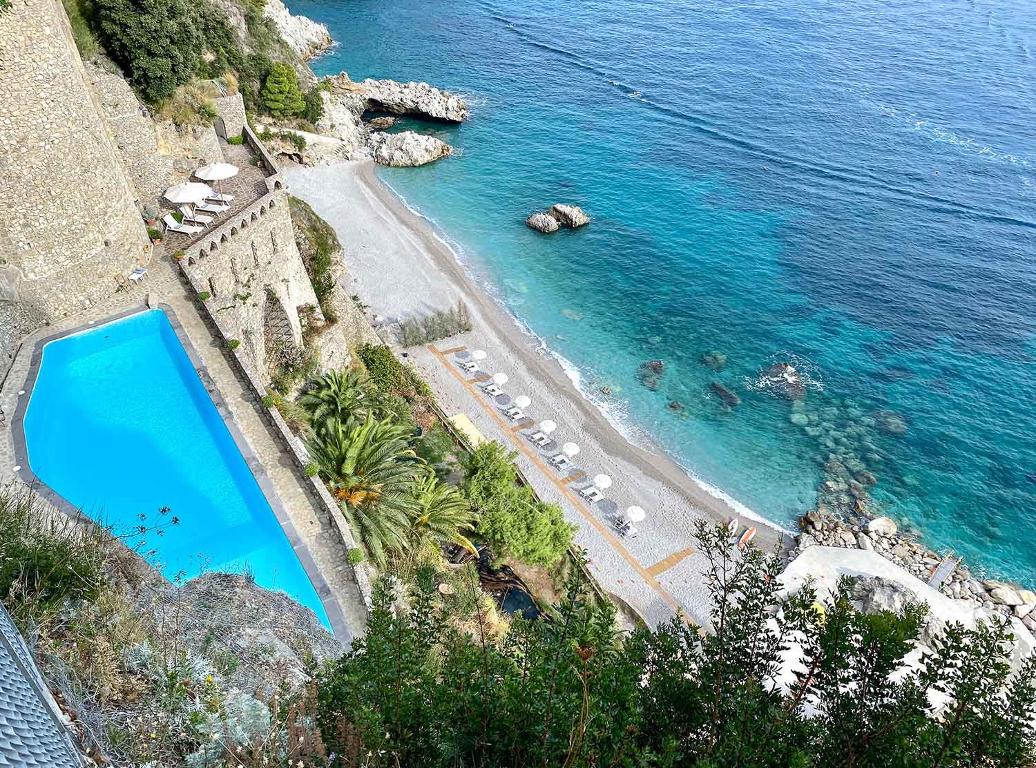 Borgo Santandrea You're spoilt for choice with a pool and private beach 