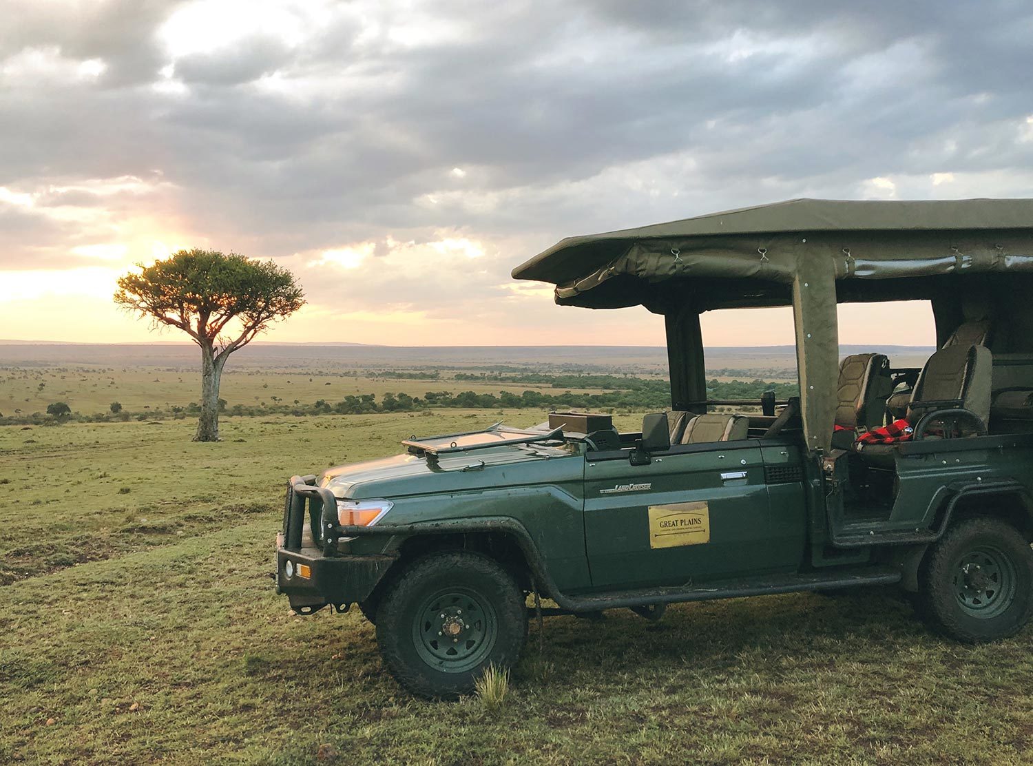 Mara Plains Camp Our private safari vehicle with a guide