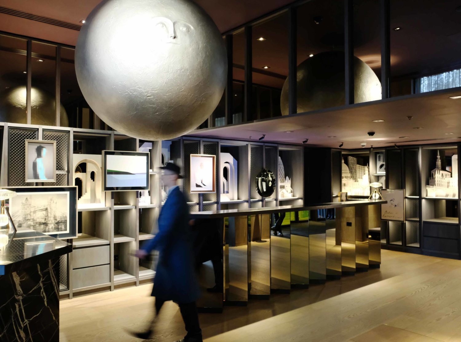 The Londoner At the door you are met by a well-dressed lobby with a stunning Moon installation by Andrew Rae along with works by Tim Walker, Tracey Emin, Idris Khan, Marc Quinn.. You get it, it’s a strong artwork game in here