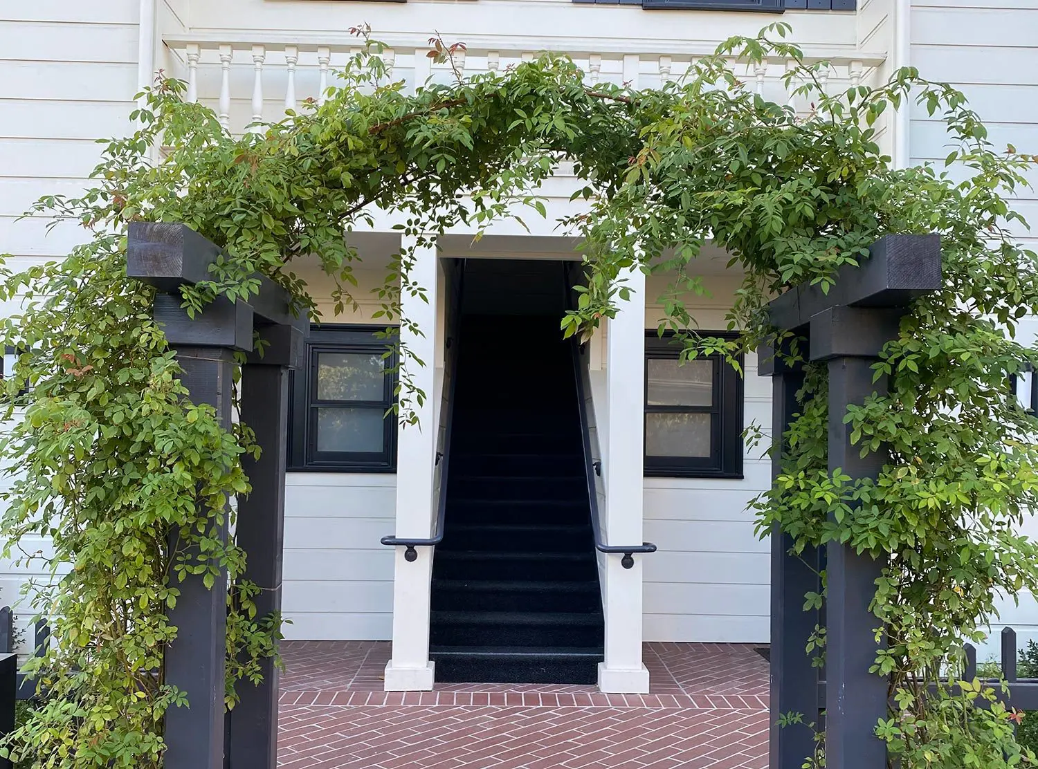 MacArthur Place The beautiful façade of MacArthur Place. The rustic architecture and abundant greenery made me feel like I was at home